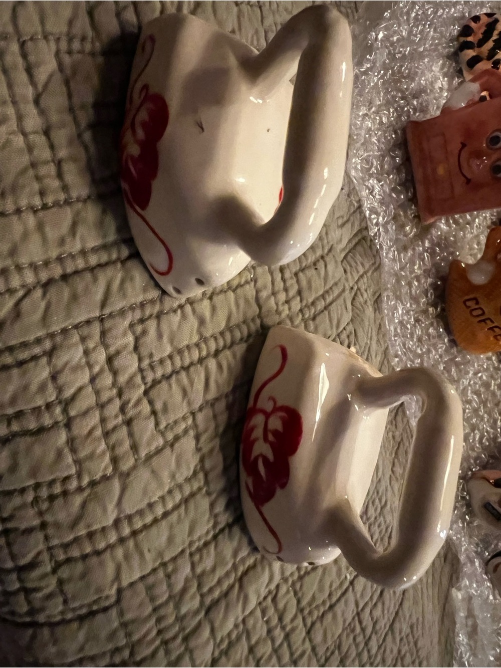 Ceramic Salt & Pepper shaker with Red Floral Design - Set of 2